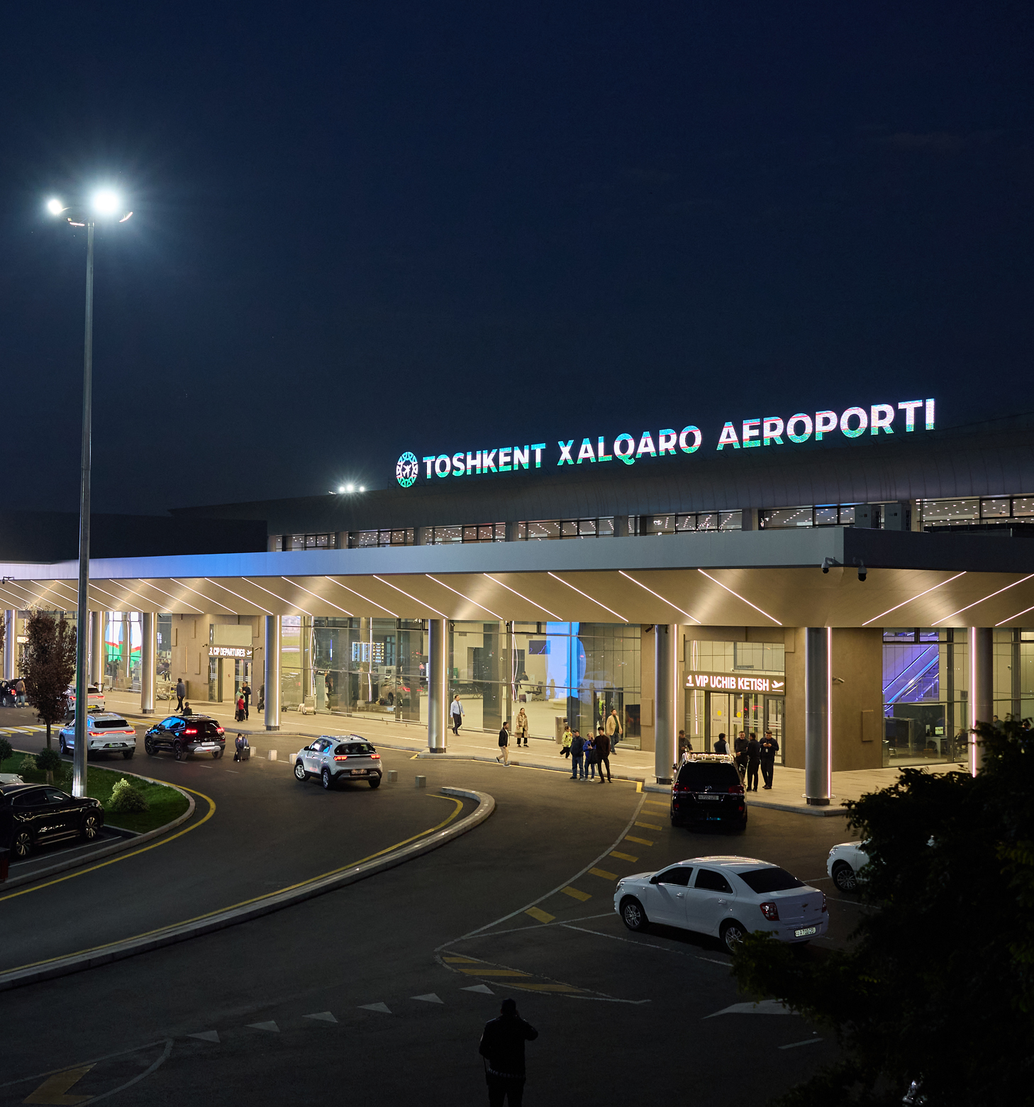 Aeroport parkovkasi